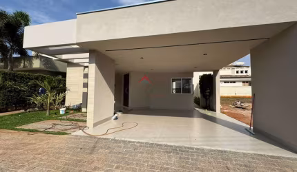 Casa de Condomínio para venda em Aeroporto de 264.00m² com 4 Quartos, 4 Suites e 2 Garagens