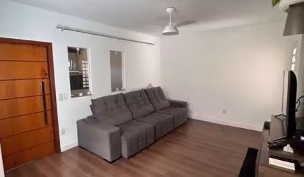 Casa para venda em Jardim Residencial Etemp de 190.00m² com 2 Quartos e 2 Garagens