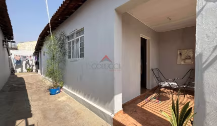 Casa para venda em São Vicente de 113.00m² com 2 Quartos e 1 Garagem