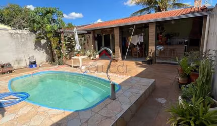 Casa para venda em Água Branca Ii de 250.00m² com 2 Quartos e 1 Garagem