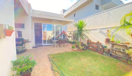 Casa de Condomínio para venda em Condomínio Royal Boulevard Residence E Resort de 400.00m² com 3 Quartos, 3 Suites e 2 Garagens