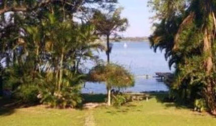 Chácara para venda em Praia Dos Namorados de 180.00m² com 2 Quartos e 10 Garagens