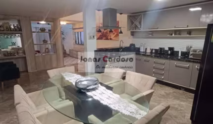 Casa para venda em Jardim Rubi de 165.00m² com 3 Quartos, 1 Suite e 2 Garagens