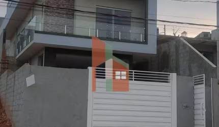 Casa para venda em Lamismar 2 de 116.00m² com 3 Quartos, 1 Suite e 2 Garagens