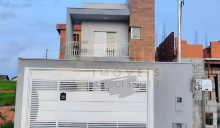 Casa para venda em Chácara Roselândia de 100.00m² com 3 Quartos, 1 Suite e 2 Garagens