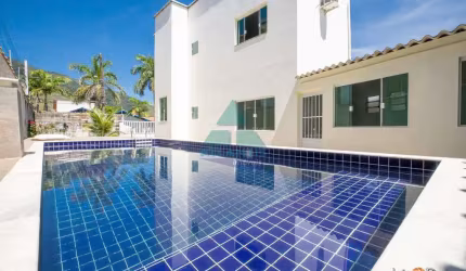 Casa para venda em Praia Da Maranduba de 180.00m² com 4 Quartos e 2 Garagens