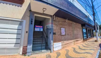 Sala Comercial para alugar em Centro de 98.00m² com 2 Quartos