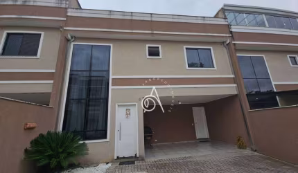 Sobrado para venda em Novo Mundo de 114.00m² com 3 Quartos e 3 Garagens
