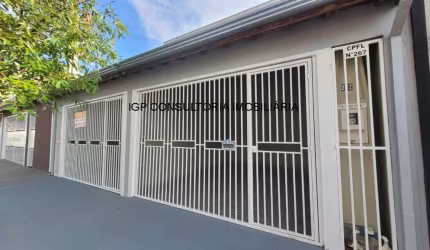 Casa para venda em Jardim Dos Colibris de 180.00m² com 3 Quartos, 1 Suite e 2 Garagens