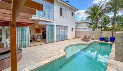 Casa de Condomínio para venda em Condomínio Guaporé de 499.02m² com 6 Quartos, 5 Suites e 4 Garagens