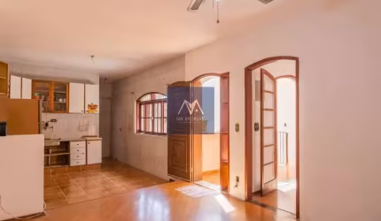 Casa para venda em Vila Progresso de 382.00m² com 5 Quartos, 2 Suites e 3 Garagens