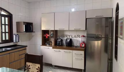 Casa para alugar em Ivoturucaia de 50.00m² com 2 Quartos e 1 Garagem