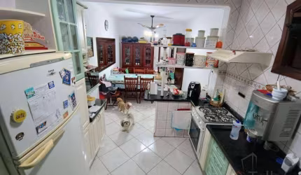 Casa para venda em Jardim Leocádia de 120.00m² com 2 Quartos e 3 Garagens