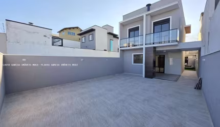 Sobrado para venda em Mogi Moderno de 181.00m² com 3 Quartos, 1 Suite e 2 Garagens