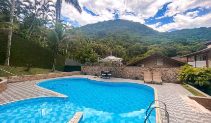 Casa de Condomínio para venda em Lagoinha de 171.00m² com 3 Quartos, 1 Suite e 2 Garagens