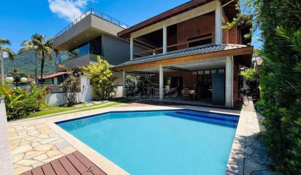 Casa de Condomínio para venda em Lagoinha de 282.00m² com 4 Quartos, 4 Suites e 3 Garagens
