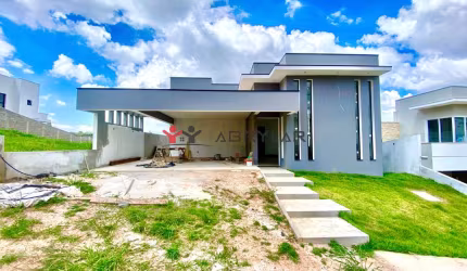 Casa de Condomínio para venda em Loteamento Vale Azul I de 280.00m² com 4 Quartos, 2 Suites e 4 Garagens