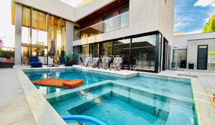 Casa para venda em Alphaville Nova Esplanada 3 de 376.00m² com 4 Quartos, 4 Suites e 4 Garagens