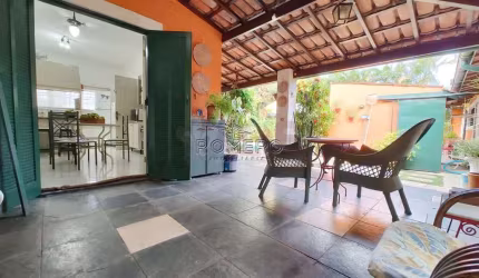 Casa para venda em Balneário Gardem Mar de 360.00m² com 3 Quartos, 2 Suites e 5 Garagens