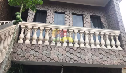 Sobrado para venda em Vila Tolstoi de 120.00m² com 3 Quartos, 3 Suites e 3 Garagens