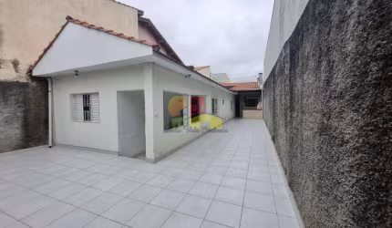 Casa para venda em Rudge Ramos de 139.00m² com 2 Quartos e 4 Garagens