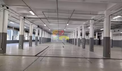 Galpão / Depósito / Armazém para alugar em Rudge Ramos de 1662.00m² com 8 Garagens