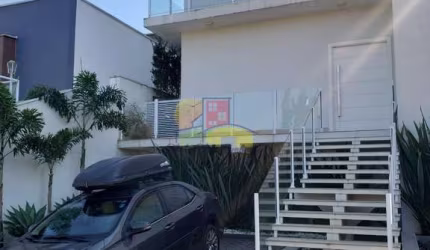 Casa de Condomínio para venda em Jardim das Paineiras de 377.00m² com 4 Quartos, 3 Suites e 3 Garagens