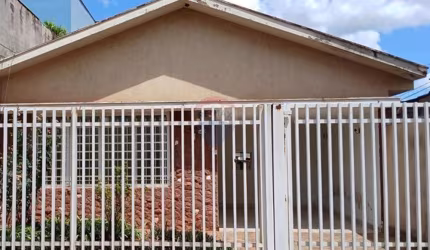 Casa para venda em Jardim Paulistano de 207.00m² com 3 Quartos e 2 Garagens