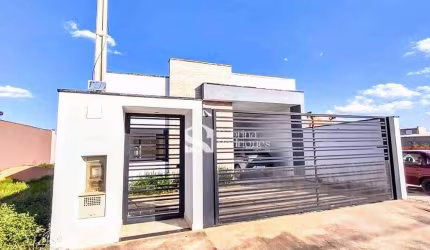 Casa para venda em Vila Dos Eucaliptos de 140.00m² com 3 Quartos, 1 Suite e 2 Garagens