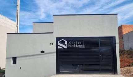 Casa para venda em Jardim Residencial Nova Veneza de 100.00m² com 2 Quartos, 1 Suite e 2 Garagens