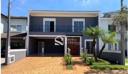 Sobrado para venda em Loteamento Green View Village de 318.00m² com 4 Quartos, 3 Suites e 4 Garagens