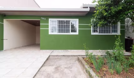 Casa para venda em Veneza de 99.00m² com 2 Quartos e 2 Garagens