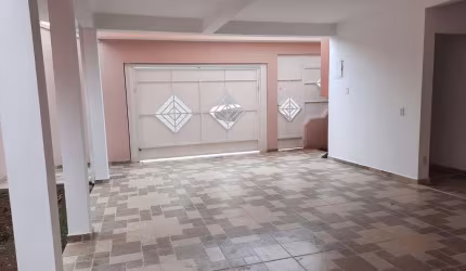 Casa para alugar em Vila Natal de 185.00m² com 3 Quartos, 1 Suite e 1 Garagem