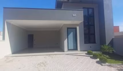 Casa para venda em Residencial Samambaia de 143.00m² com 3 Quartos, 1 Suite e 4 Garagens
