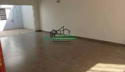 Casa para venda em Jardim Cica de 190.00m² com 3 Quartos, 1 Suite e 2 Garagens