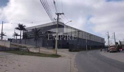 Galpão / Depósito / Armazém para alugar em Taboão de 5600.00m²