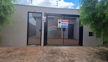 Casa para venda em Reserva Macaúba de 67.00m² com 2 Quartos, 1 Suite e 2 Garagens