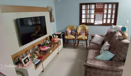 Casa para venda em Vila Ré de 260.00m² com 3 Quartos, 1 Suite e 2 Garagens