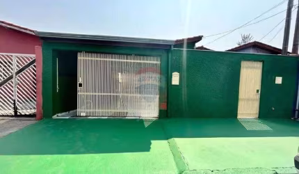 Casa para venda em Éden de 163.00m² com 3 Quartos e 4 Garagens