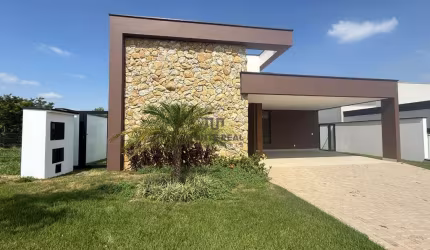 Casa para venda em Alphaville Nova Esplanada 3 de 231.66m² com 3 Quartos, 3 Suites e 4 Garagens