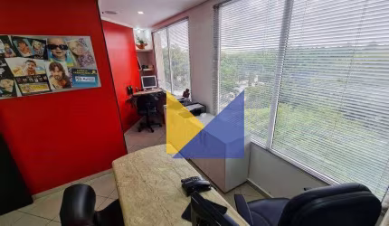 Sala Comercial para venda em Centro de 45.00m² com 1 Garagem