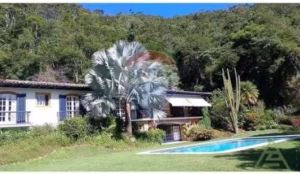 Casa para venda em Itaipava de 600.00m² com 5 Quartos e 5 Suites