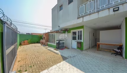 Sobrado para venda em Roseira De São Sebastião de 90.00m² com 3 Quartos e 2 Garagens