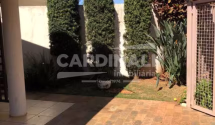 Cobertura para venda em Jardim Cardinalli de 297.00m² com 4 Quartos, 1 Suite e 4 Garagens