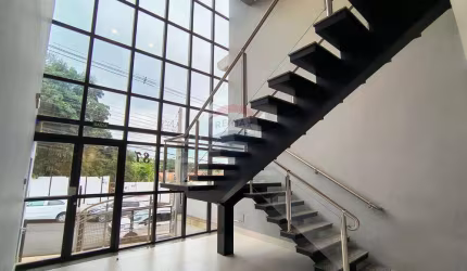 Imóvel Comercial para venda em Centro de 194.00m² com 1 Garagem