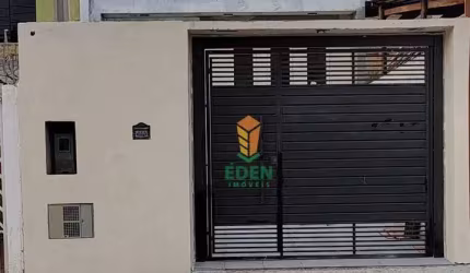 Casa para venda em Jardim Itanguá de 69.00m² com 2 Quartos, 1 Suite e 2 Garagens