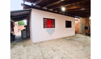 Casa para venda em José Lopes Da Silva Filho de 50.00m² com 2 Quartos e 2 Garagens