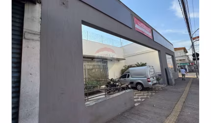 Imóvel Comercial para alugar em Ipiranga de 352.00m² com 2 Garagens