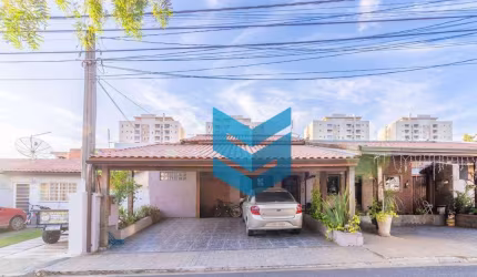 Casa de Condomínio para venda em Wanel Ville de 107.00m² com 2 Quartos e 3 Garagens