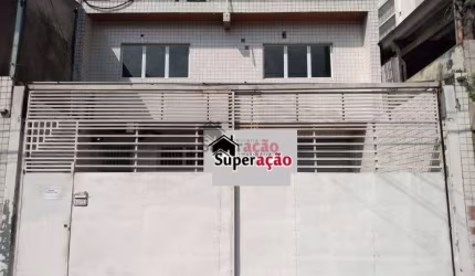 Prédio Comercial para venda em Macedo de 300.00m² com 3 Garagens